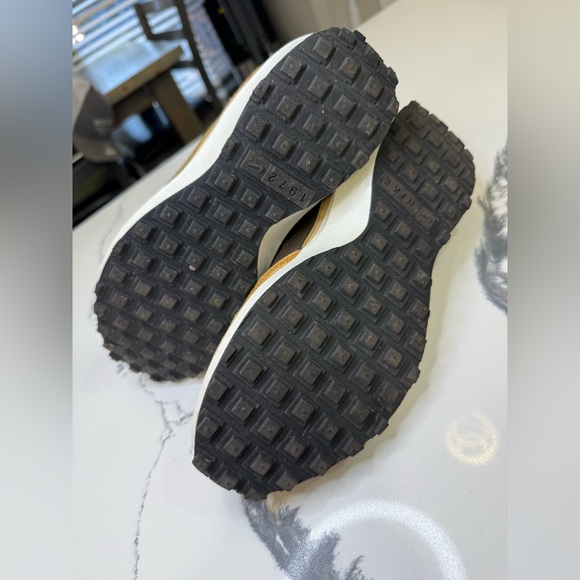 Nike Waffle Debut Shoes Women’s Size 7. 5 Sesame/Baroque Brown Sneakers DH9523 - Picture 5 of 6